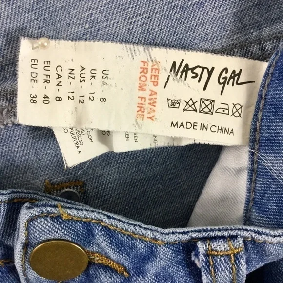 nasty Gal Distressed Mom Jeans Size 8 - Picture 8 of 8